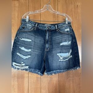 Kancan NWOT Distressed Denim Women's Shorts 🩳 SUMMER shorts Jean Shorts